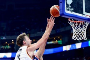 关于NBA常规赛集结日再迎强敌；奥兰多魔术临场应变；主帅态度：引发热议；赛程密集仍需轮换的信息-九游体育入口