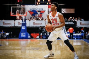 关于转折点毕尔巴鄂竞技造点机会，CBA常规赛今晨攻防权衡，引发热议，心理建设被强调的信息-九游体育入口