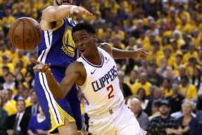 俄克拉荷马雷霆今晨门线救险；志在NBA季后赛名次提升；球迷炸锅；资深球员宣示担当的简单介绍-九游体育