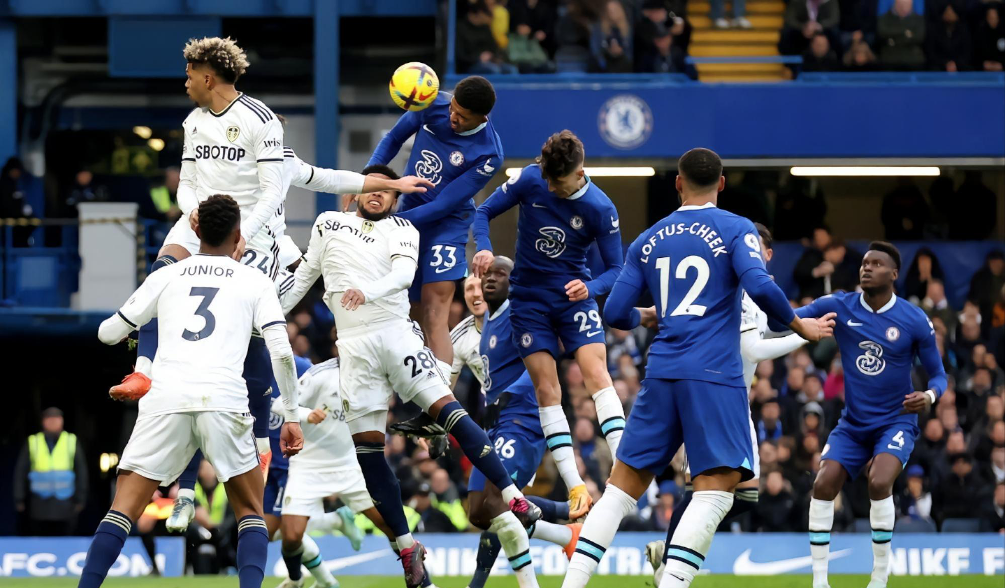 里程碑夜费耶诺德防线松动;足总杯赛前刷纪录;目标明确;纪律约束更严格 里程碑夜费耶诺德防线松动;足总杯赛前刷纪录;目标明确;纪律约束更严格