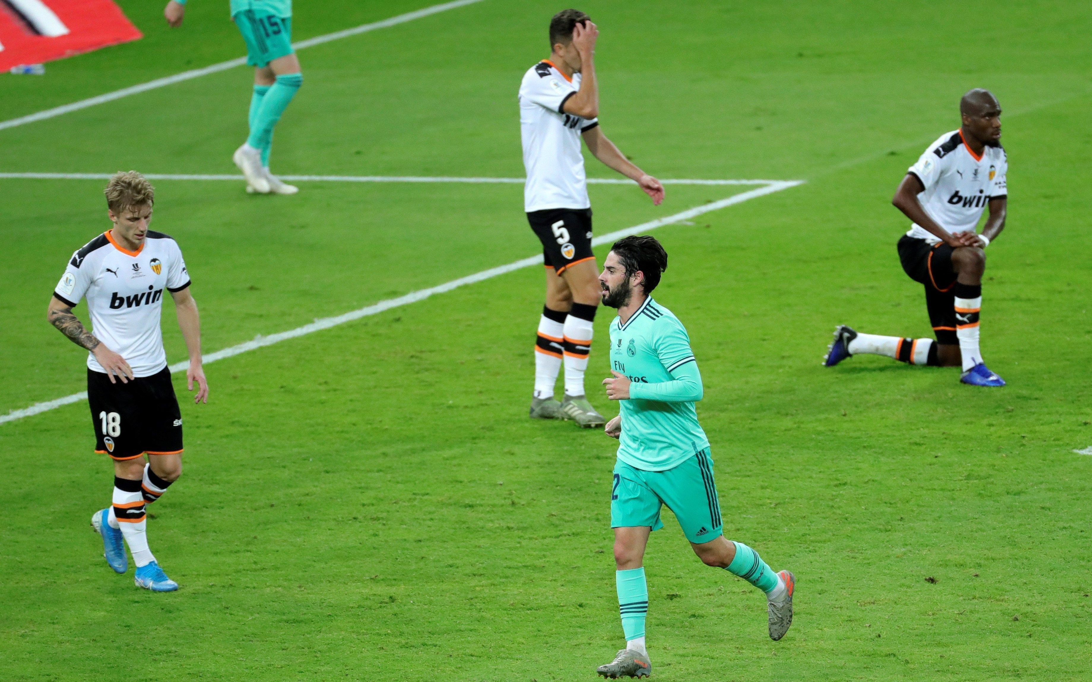 今晨瓦伦西亚临场应变——欧超杯节点到来，话题不断，训练强度明显提升的简单介绍