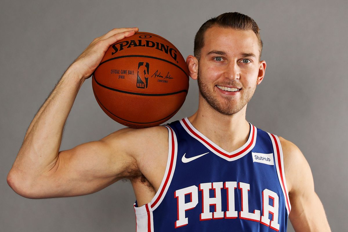 密尔沃基雄鹿历任主教练 密尔沃基雄鹿历任主教练