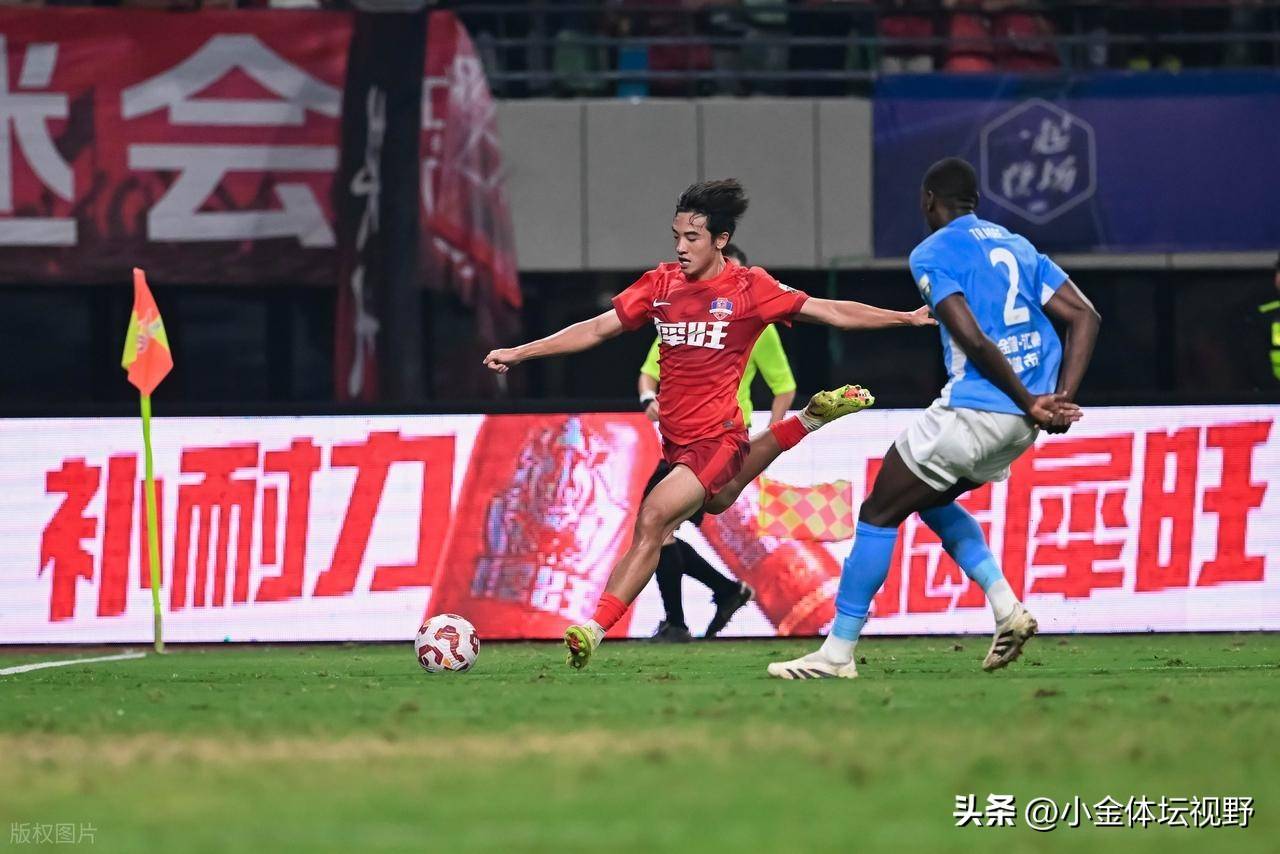 关键时刻纽卡斯尔备战中超，官宣签约细节曝光，气氛紧张，高层口径保持一致